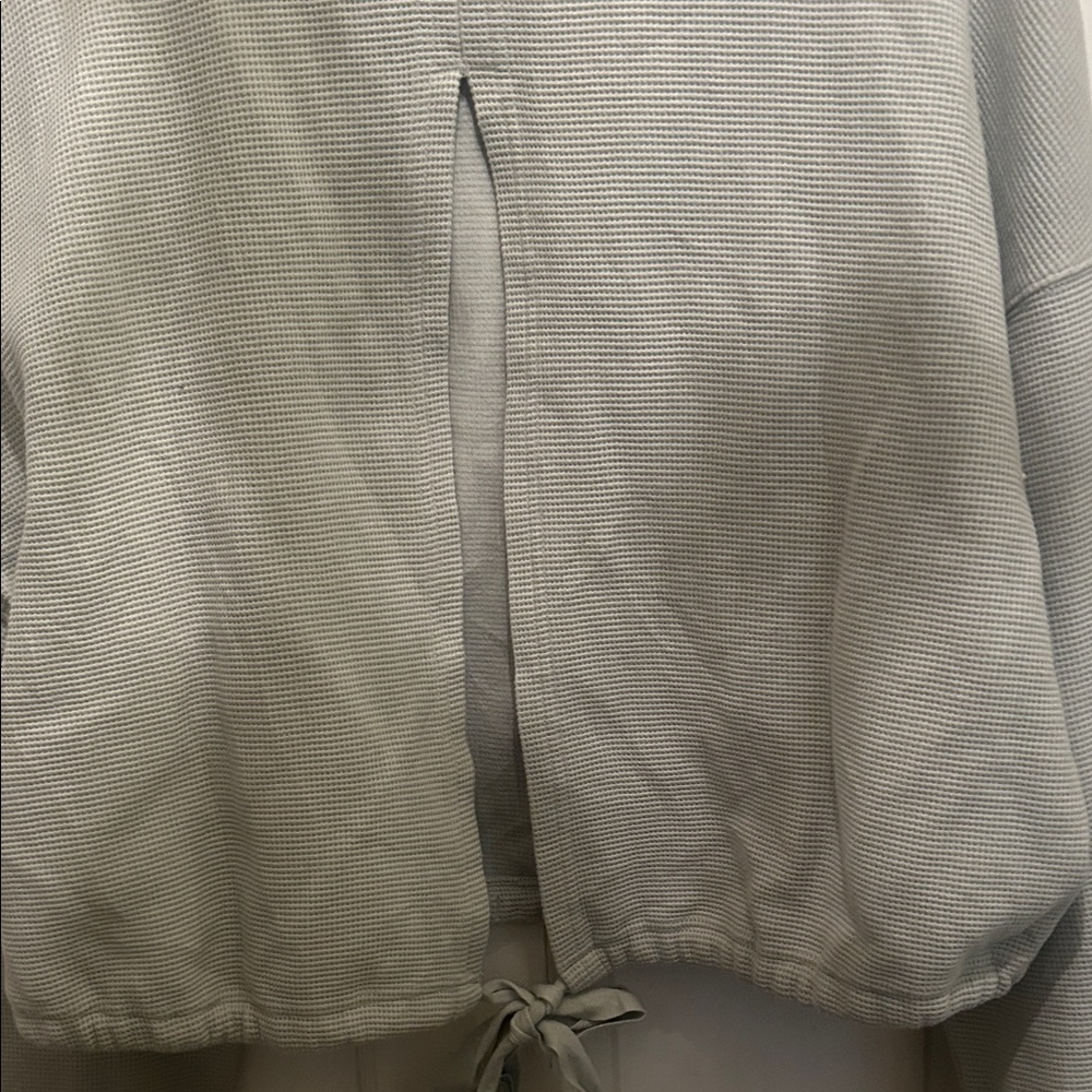 Fabletics Light Green Sweatshirt - Picture 4 of 8